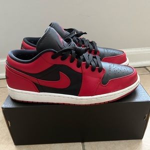 Jordan 1 Low - Size 11 (Men’s)